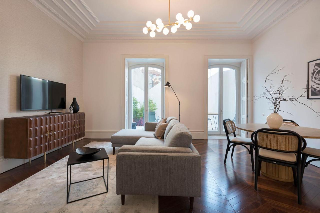 Clérigos Modern Flat W/ Ac&patio By Lovelystay